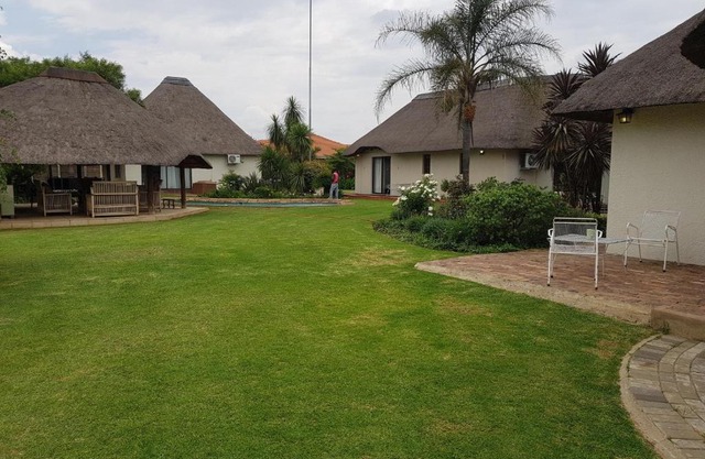 12 On Vaal Drive Guesthouse
