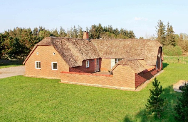 12 person holiday home in Ulfborg