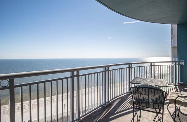1202 Legacy Tower Two Overlooks the beautiful Gulf of America! "Mermaid Reef"