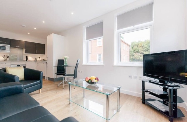 14 Swan House -1 bedroom apartment