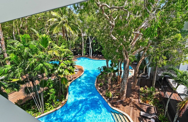1405- DRIFT RESORT- LARGE FAMILY APARTMENT WITH STUNNING OCEAN VIEWS