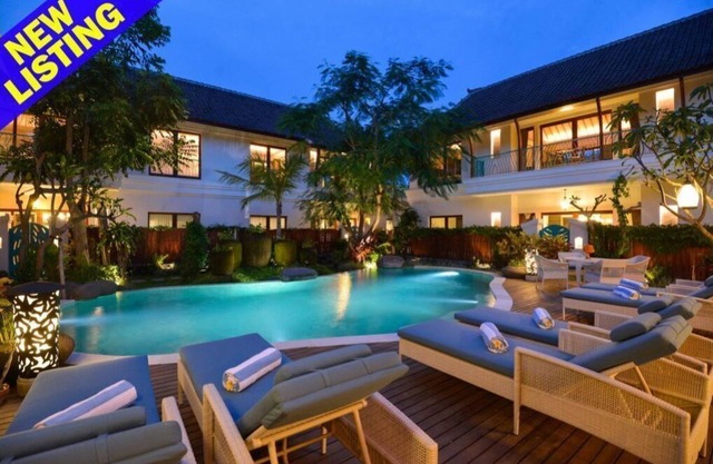 14BR Private Villa For Large Group Located In Sanur! 4Min Drive To The Port!
