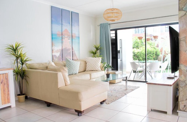 150 The Blyde Crystal Clear Lagoon 3 Bedroom Garden Apartment