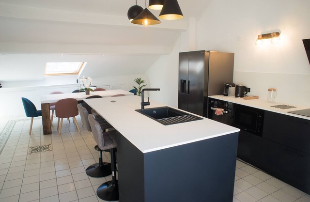 150m2 duplex loft with huge terrace and jacuzzi in the heart of Avignon