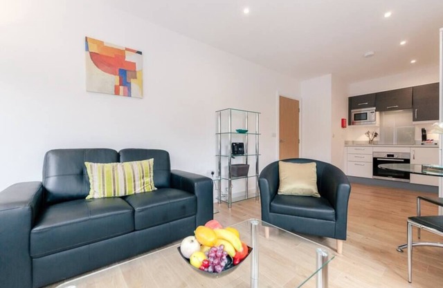 16 Swan House -2 bedroom apartment