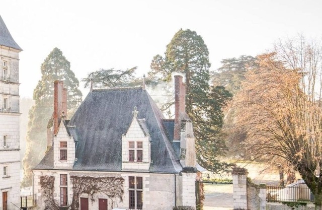 16th century hunting lodge - Château de Nitray