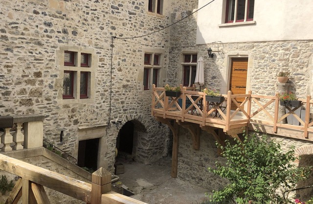 17-seater cottage Château d'Albignac