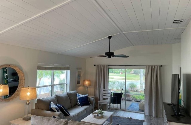 17071-Caledonia · Villa with a view (golf & water) *newly remodeled
