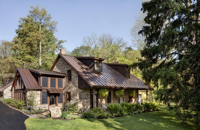 1793 Former Distillery: Vintage + Modern