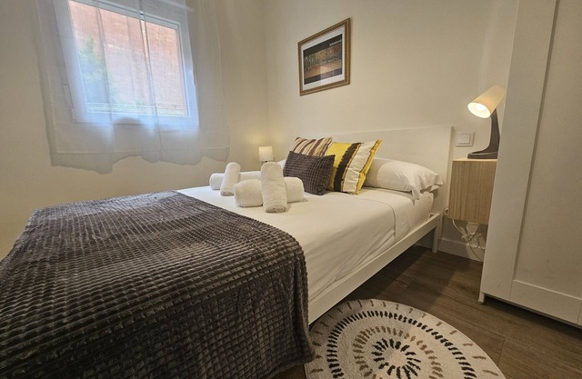1A128 Moderno apartamento 6p/3h