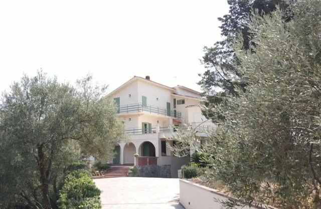 1BR House/Landmark view - Tenuta Il Poggio Teano