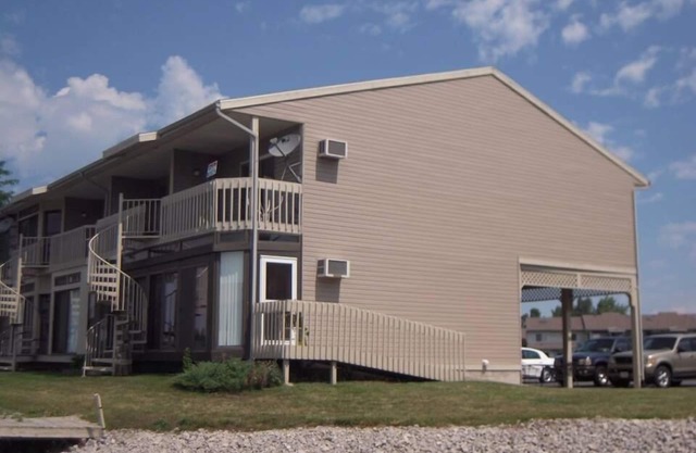 1st floor,1 Bedroom, 1 Bath, Handicapped Friendly - Sleeps 4 at Green Cove