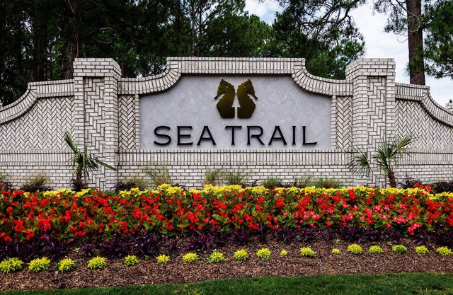 1st Floor, 2 BR, 2 Bath Sunset Beach 5 minutes to ocean @ Sea Trail Golf Resort!