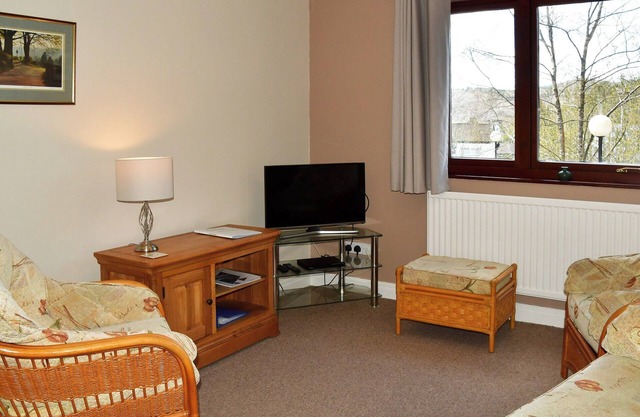 2 bedroom accommodation in near Bowness on Windermere
