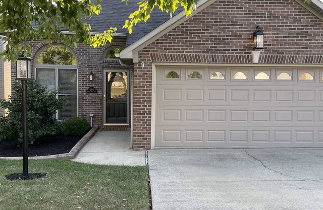 2 Bed/2 Bath Home in Andover area. Premier Host with 250+ 5-Star Reviews!