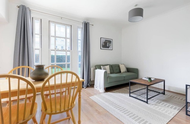 2 Bed Apartment in Dalston