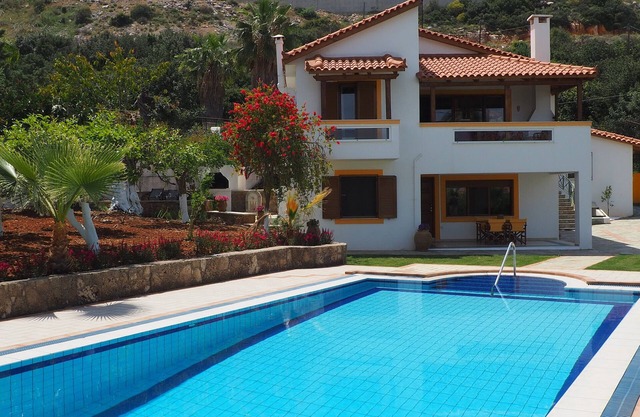 2 bed villa apartment with private pool, Ideal for a quiet, relaxing holiday.