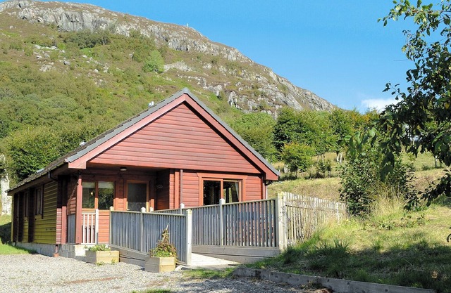 2 bedroom accommodation in Achmore near Stromeferry