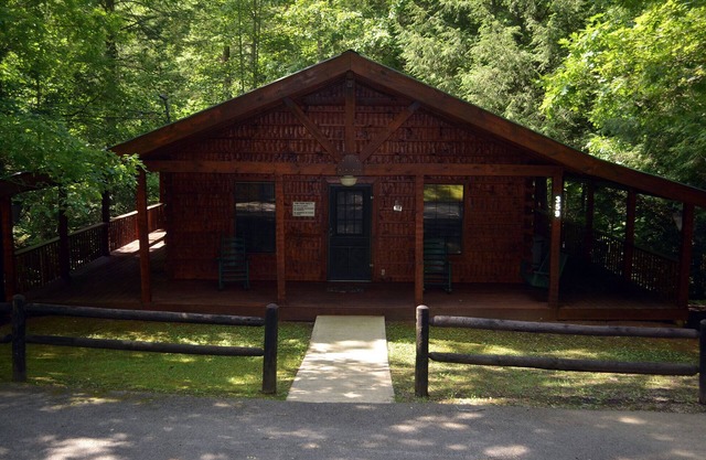 2 bedroom 1 bath cabin