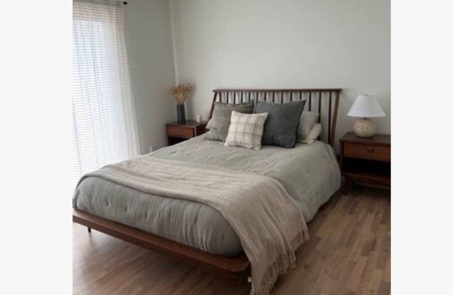 2 Bedroom 2 Bath Residential Home