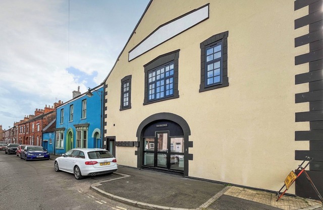 2 bedroom accommodation in Barton-upon-Humber