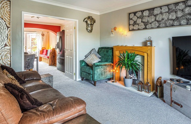 2 bedroom accommodation in Tean, near Stoke-on-Trent
