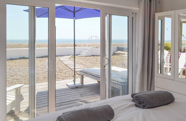 2 bedroom accommodation in Hayling Island