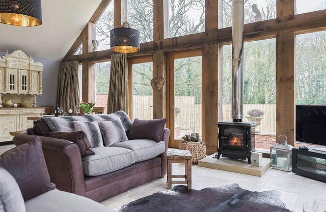 2 bedroom accommodation in Market Stainton, near Market Rasen