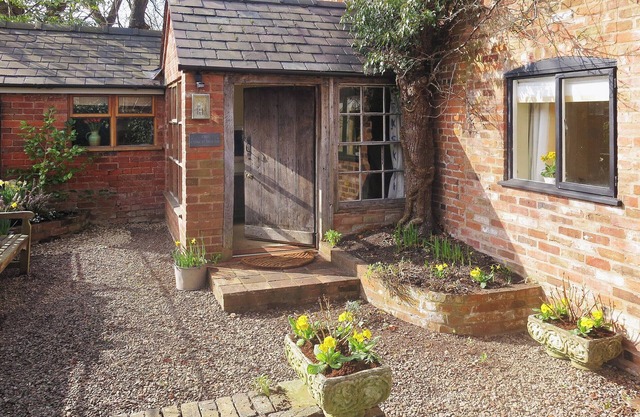 2 bedroom accommodation in Tenbury Wells