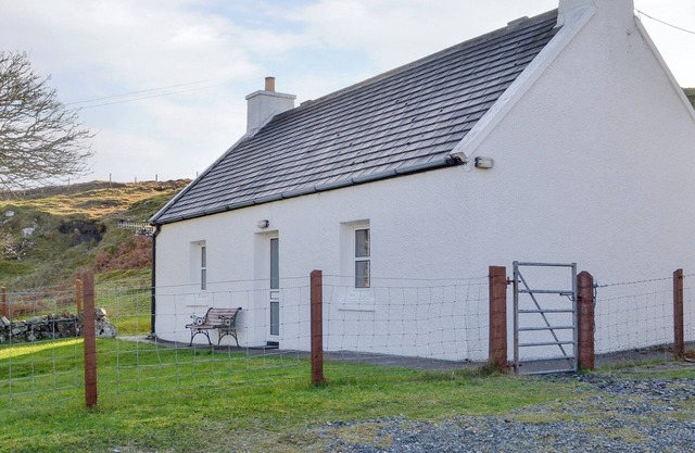 2 bedroom accommodation in Glendale, Isle of Skye