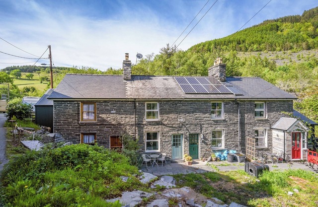 2 bedroom accommodation in Corris Uchaf, near Corris