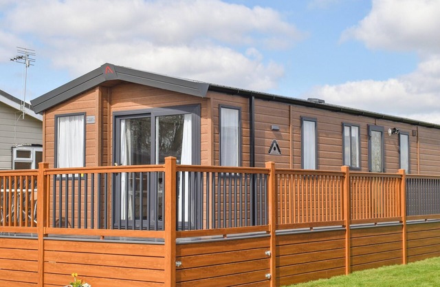 2 bedroom accommodation in Stonham Aspal, near Stowmarket