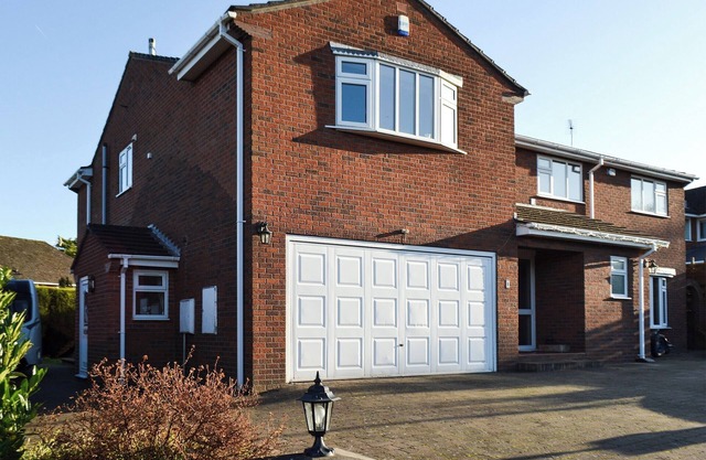 2 bedroom accommodation in Congleton