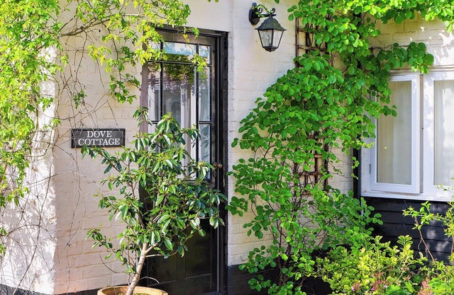 2 bedroom accommodation in Halesworth