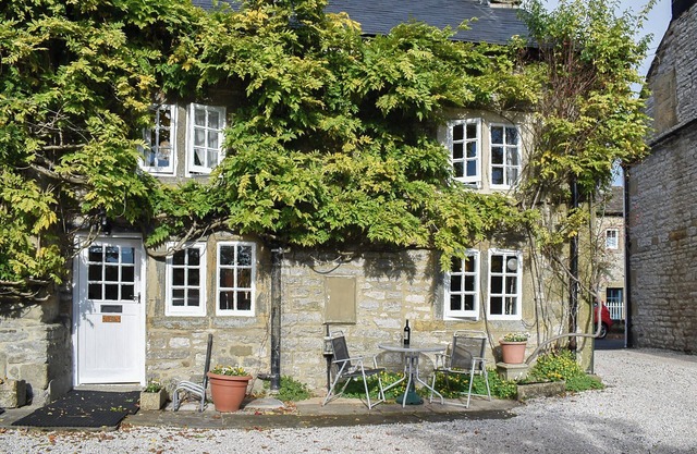 2 bedroom accommodation in Yougrave, near Bakewell