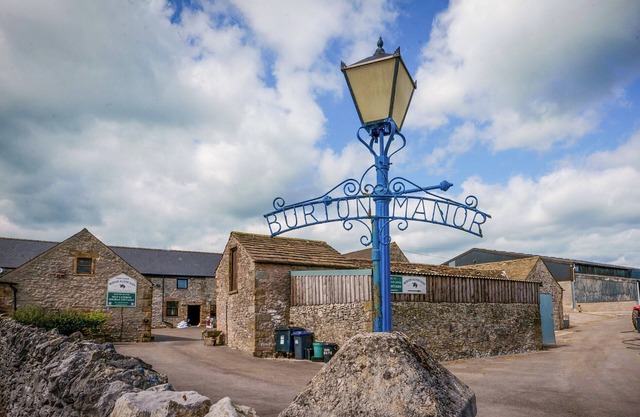 2 bedroom accommodation in Bakewell