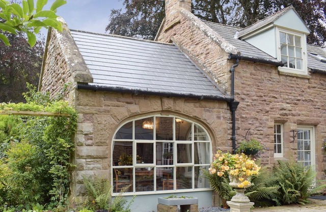 2 bedroom accommodation in Pencombe, near Bromyard