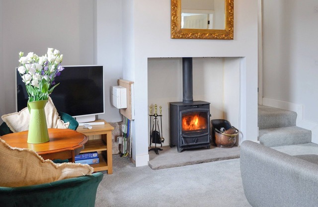 2 bedroom accommodation in Cotehill, near Carlisle
