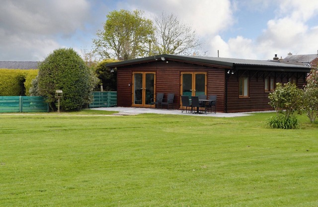 2 bedroom accommodation in Baldwinholme, near Carlisle