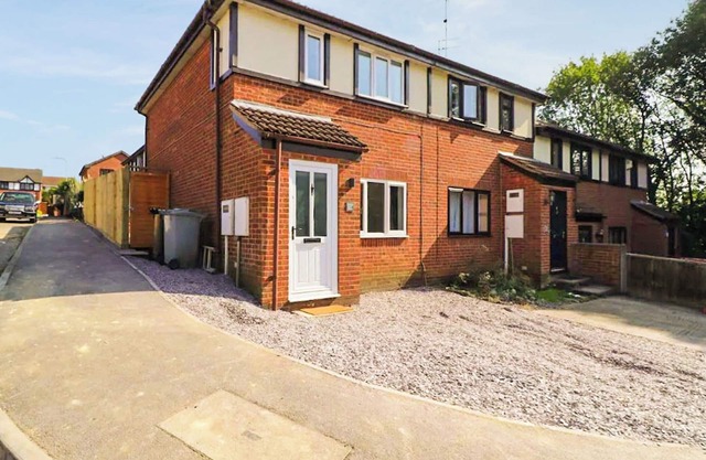 2 bedroom accommodation in Grantham