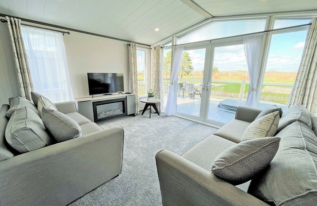 2 bedroom accommodation in Pershore