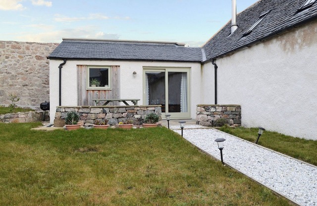 2 bedroom accommodation in Rispond, near Durness