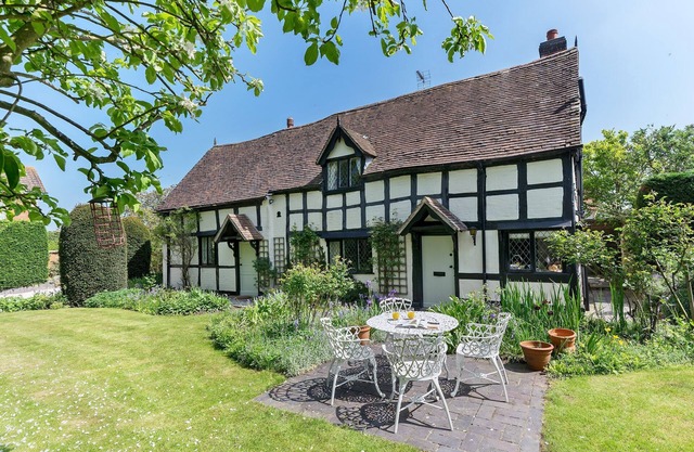 2 bedroom accommodation in Eckington, near Pershore