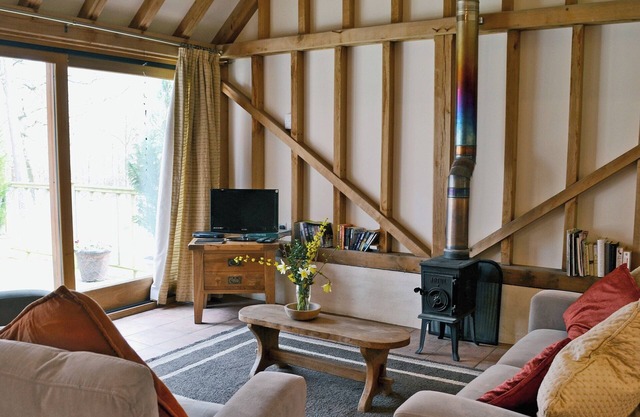 2 bedroom accommodation in Steyning