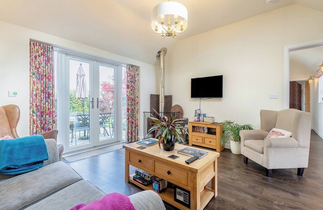 2 bedroom accommodation in Wimborne