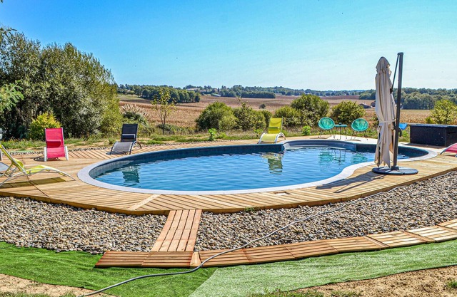 2 bedroom accommodation in Mugron