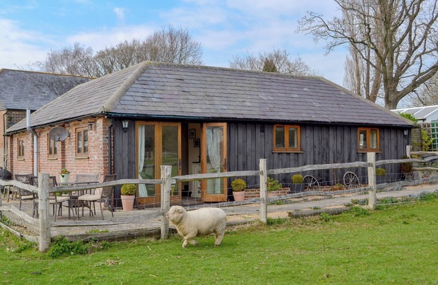 2 bedroom accommodation in Hooe, Battle