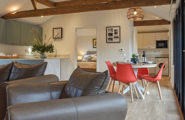 2 bedroom accommodation in Shimpling, near Diss