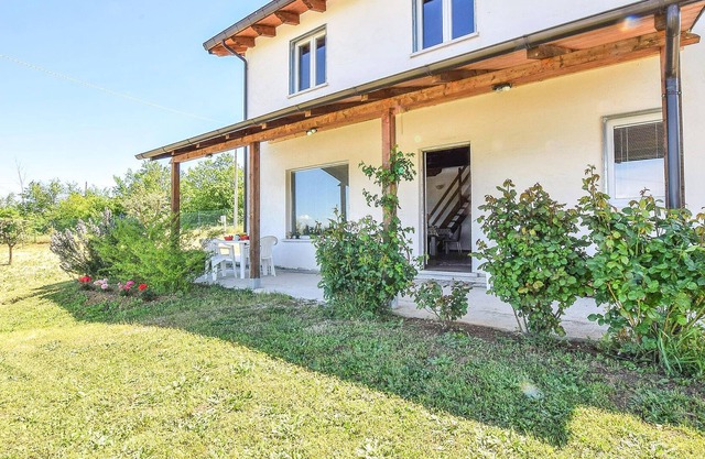 2 bedroom accommodation in Busso