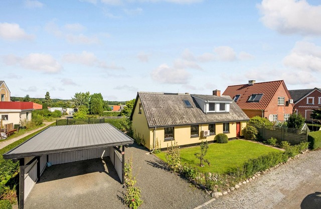 2 bedroom amazing home in ørum djurs